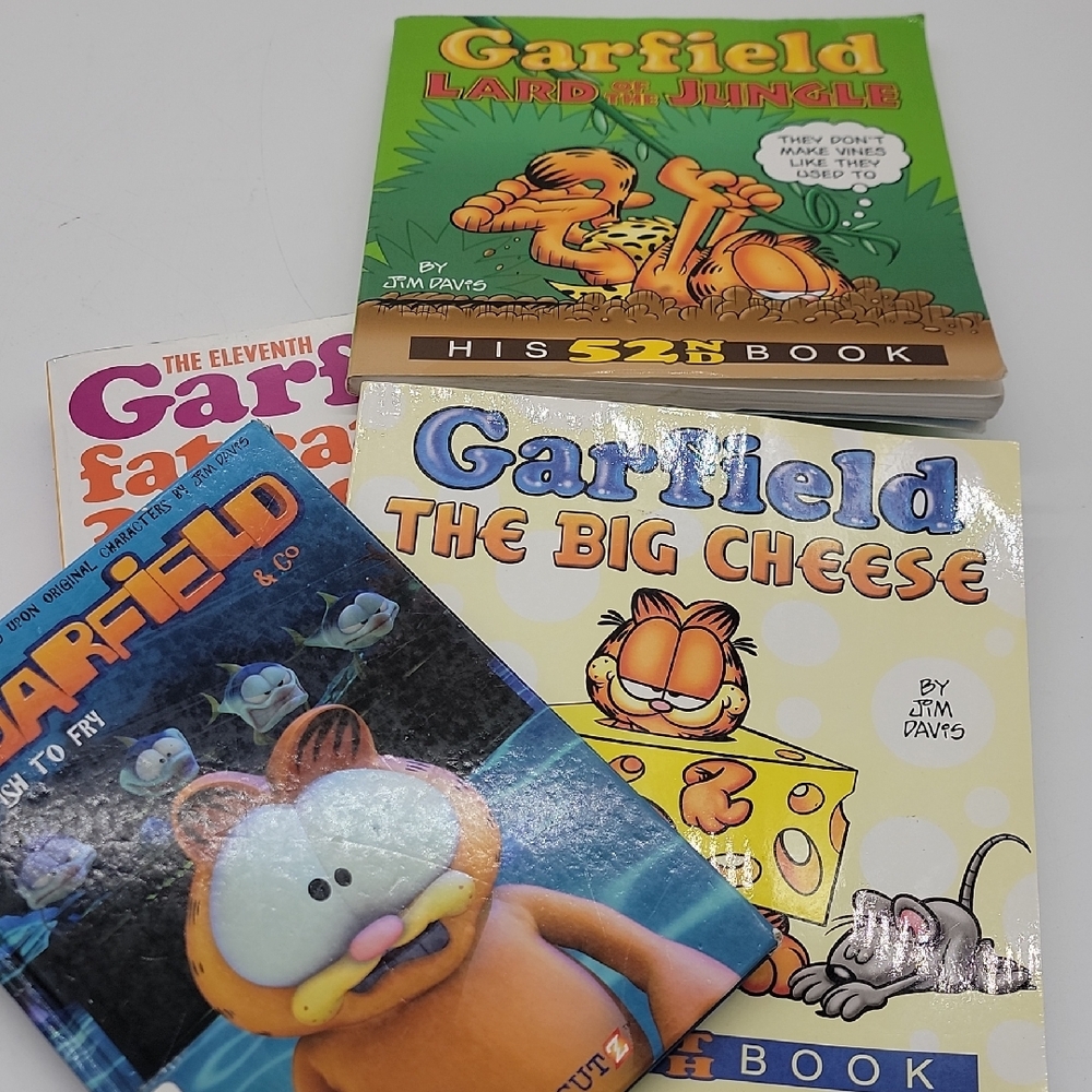 Lot Of 4 Jim Davis Garfield Books One Hardcover!